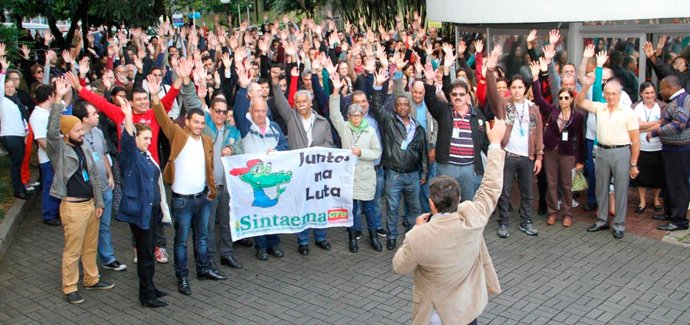 destaque_cetesb_por_unanimidade_e_greve_a_partir_do_dia_8_02_06_2016